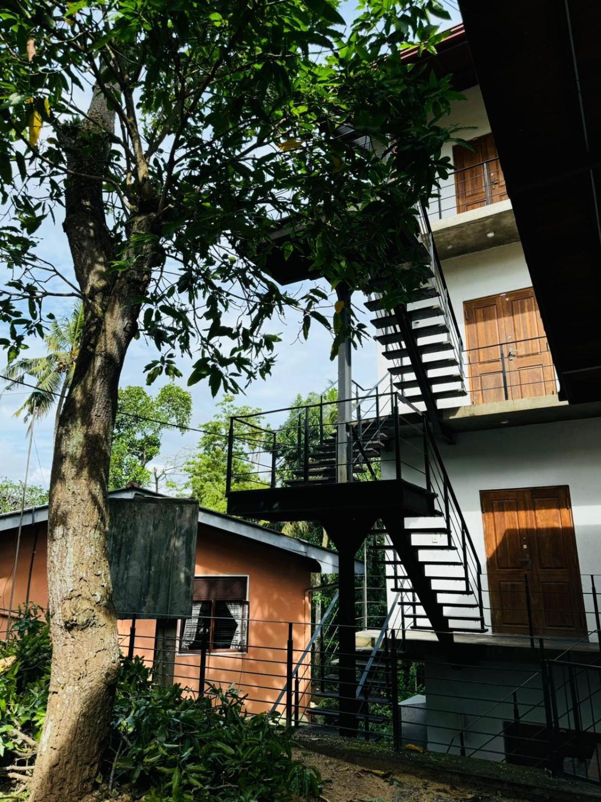 Crips Hill Apartments Galle Luaran gambar